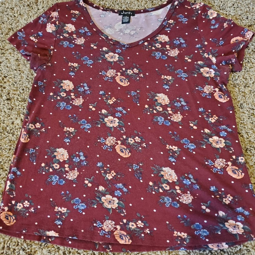 Floral tee